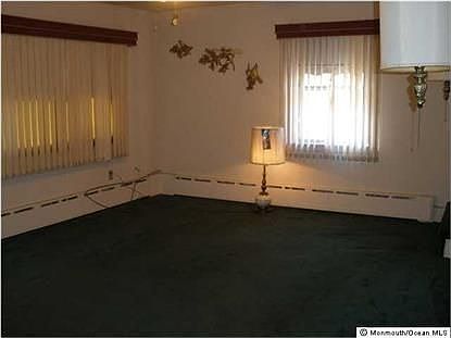 5th image of 328 Cliffwood Ave
