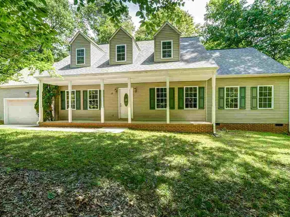 22 Landing Ct, Palmyra, VA 22963