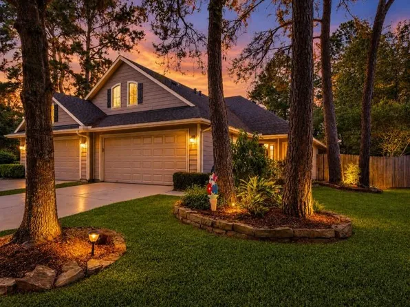 7 Fitzroy Pl, Conroe, TX 77384