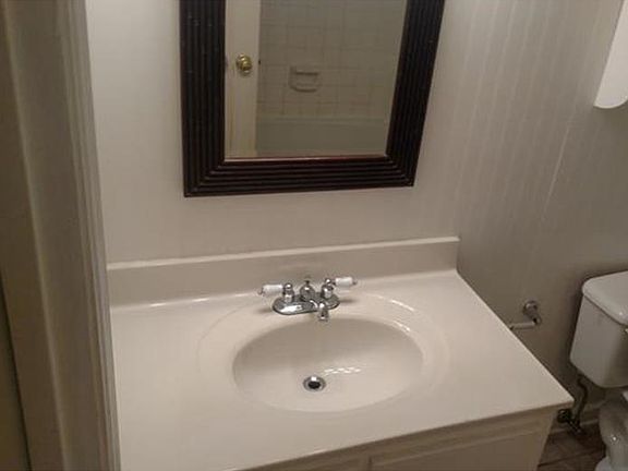 4th image of 1317 Barcelona Dr