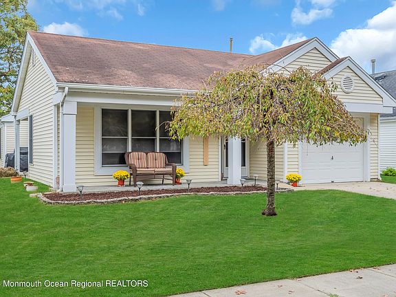 2nd image of 2287 Kira Court