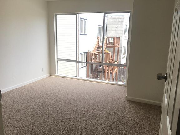 3rd image of 1314 43rd Ave APT 3