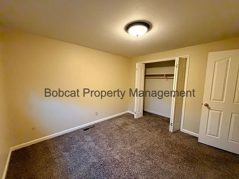 616 Pioche St — Photo 10