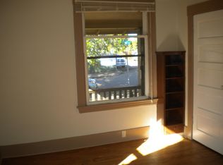 5604 SE 86th Ave APT 1, Portland, OR 97266