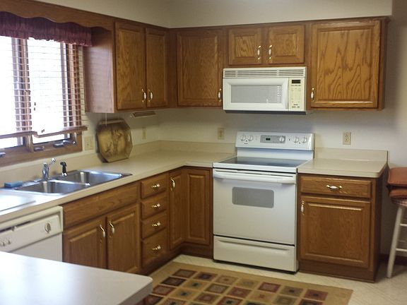 5th image of 2184 Prestwick Dr