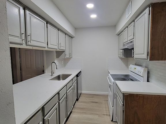 3rd image of 11460 Audelia Rd APT 386