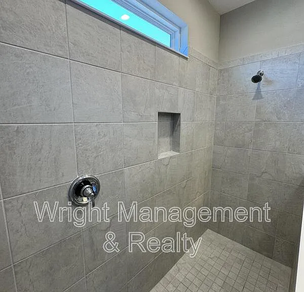 13823 Rangeland Blvd — Photo 21