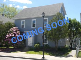 373 Lake Ave APT 2, Manchester, NH 03103