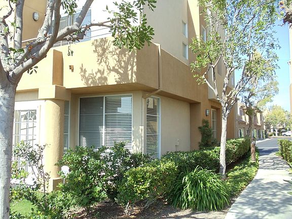 Exterior Corner