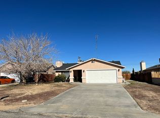 7243 Bay Ave, California City, CA 93505