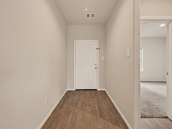 4th image of 1614 Chase Anchor Ct