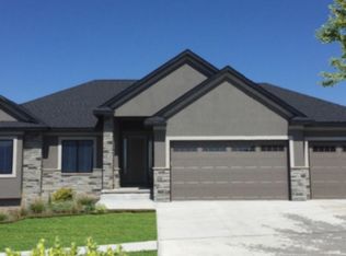 9109 Mohave Dr, Lincoln, NE 68516