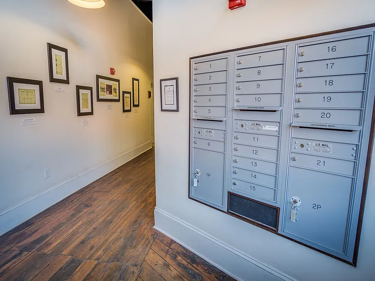 215 N Court St — Photo 18