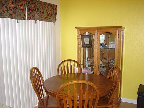 2nd image of 8442 Aster Ct