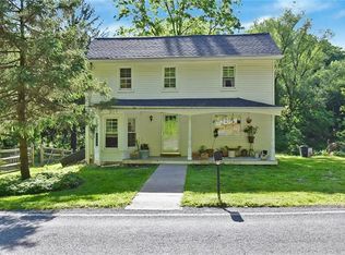 1261 Shady Ln, Mount Bethel, PA 18343