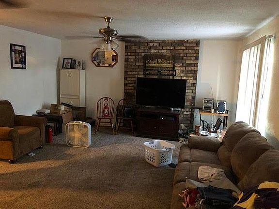 3rd image of 740 Madewood Dr