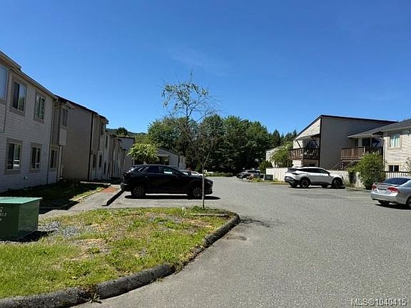 2nd image of 7077 Highland Dr #22