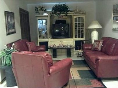 4th image of 1101 NW 76th Ave