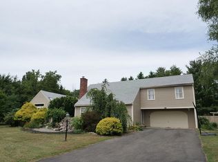 60 Vincent Ln, Stone Ridge, NY 12484