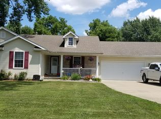 4214 S 2nd St, Springfield, IL 62703