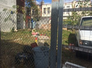 631 E Lippincott St, Philadelphia, PA 19134