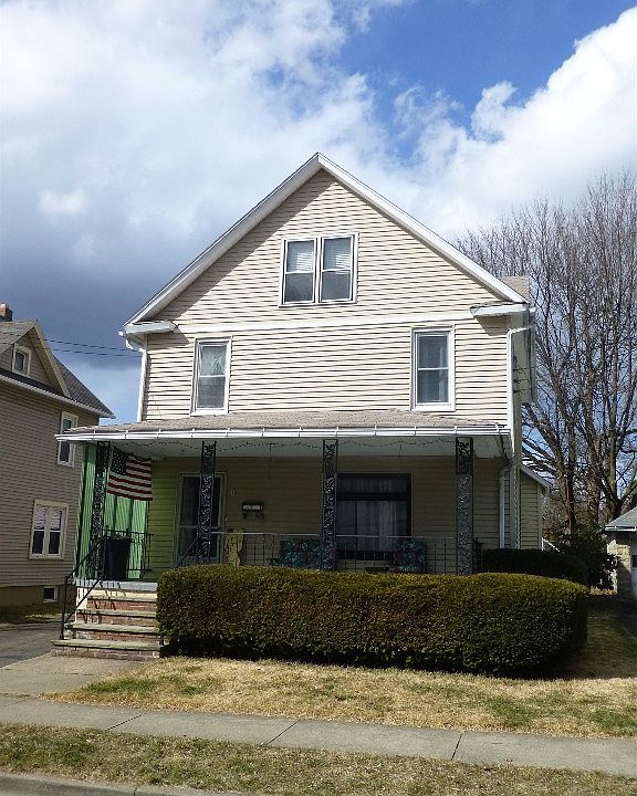 1st image of 10 Mildred Ave