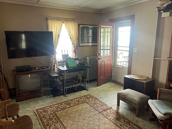 2nd image of 36 East Ave APT A & C