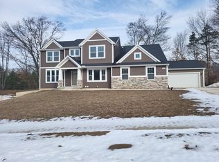 5928 Boxthorn Trl, Kalamazoo, MI