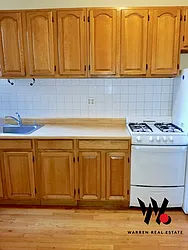 Rented by Warren T Real Estate Corp.