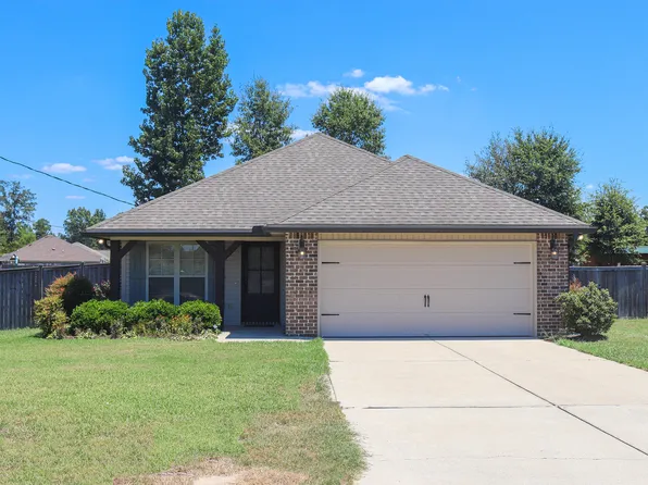 271 Collins Rd, Petal, MS 39465