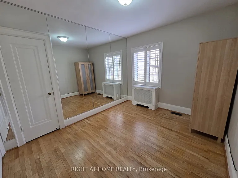20 Teddington Park Ave #1 — Photo 30