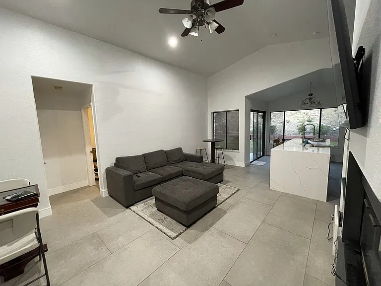 22470 Mountain View Rd — Photo 8