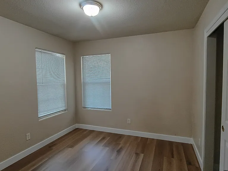 2103 W Little Sandy Dr — Photo 10