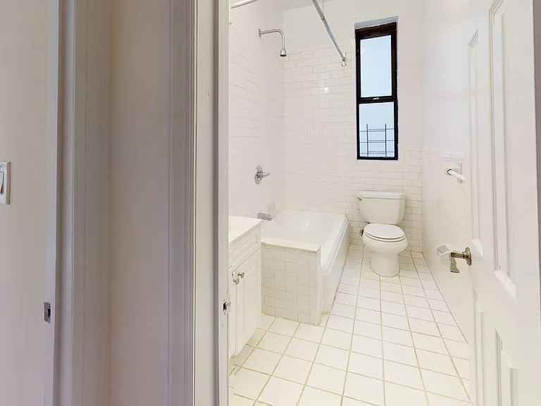 605 W 170th St #6F — Photo 8
