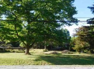 7821 Kinsman Rd, Novelty, OH 44072