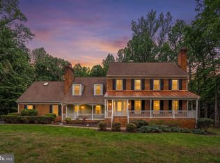 6026 Finchingfield Rd, Warrenton, VA