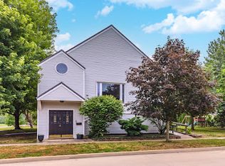 101 E Grove St, Pontiac, IL 61764