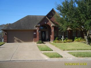 209 Northampton Cir, Victoria, TX 77904