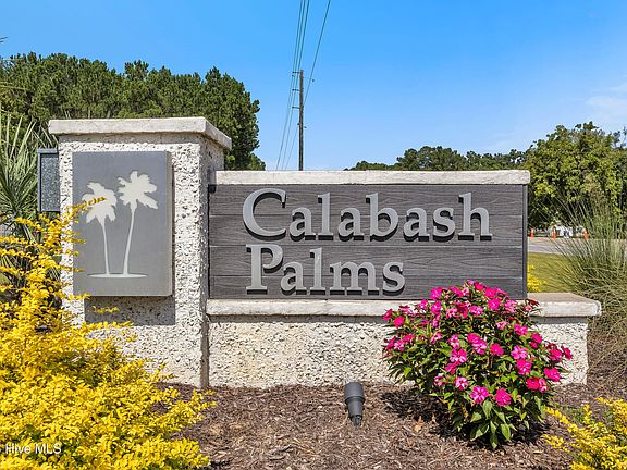 2nd image of 724 Palm Frond Way NW