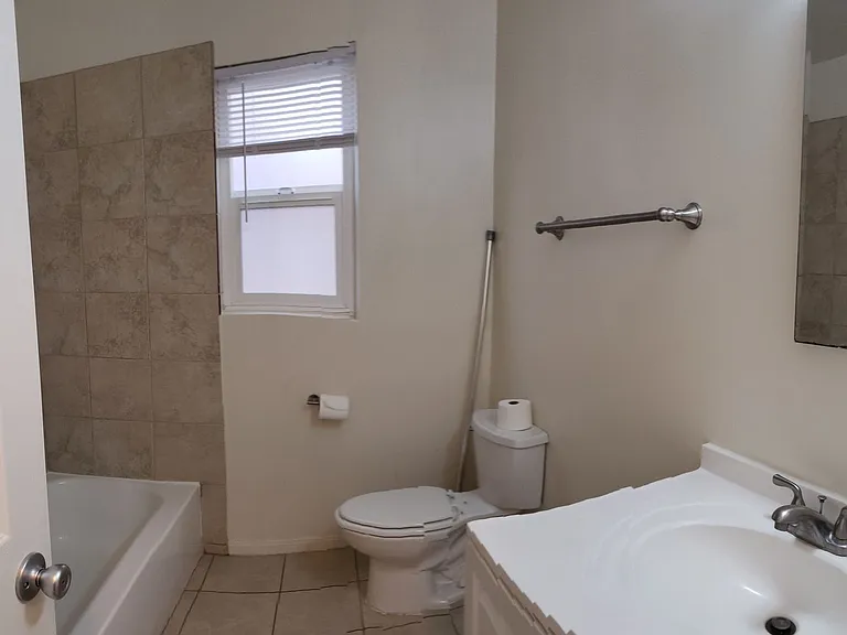4290-94 Schoolridge Ln — Photo 6