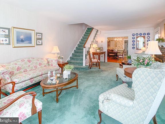 5th image of 414 Longshore Ave