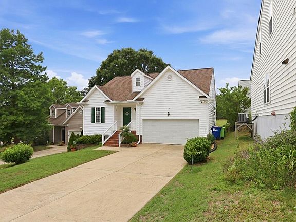 2nd image of 2111 Castle Pines Dr