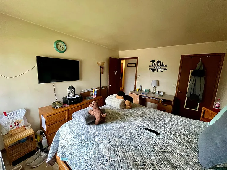 N114W15846 Sylvan Cir — Photo 36
