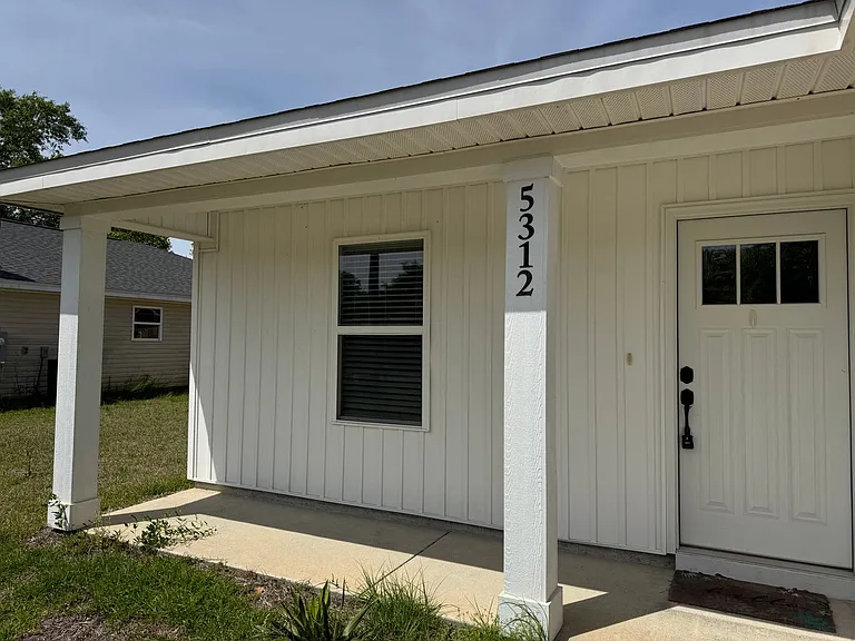 5312 Kervin Rd — Photo 2