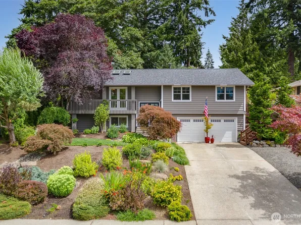10632 157th Avenue NE, Redmond, WA 98052