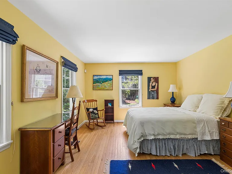 440 Haywaters Rd — Photo 15