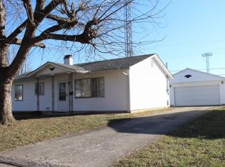 99 Poe Ln, Xenia, OH 45385