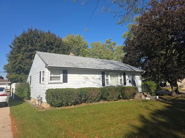 2602 26th St, Kenosha, WI 53140