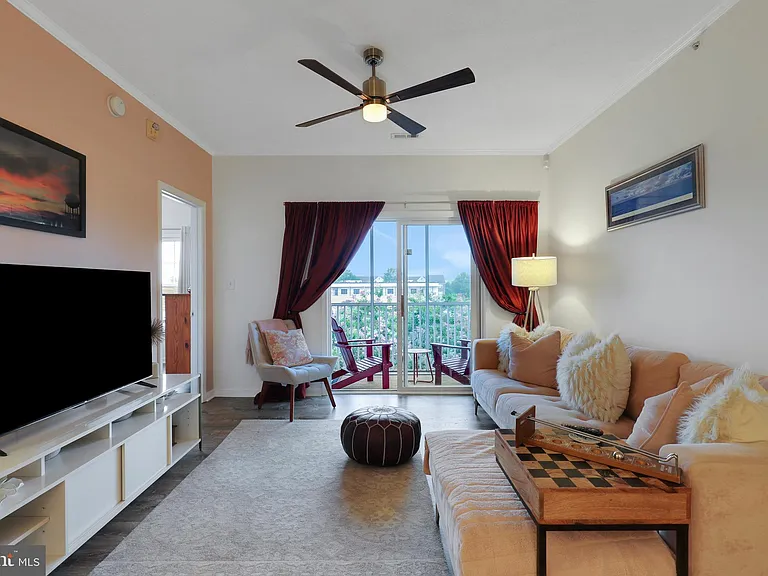 17054 N Brandt St #1306 — Photo 11