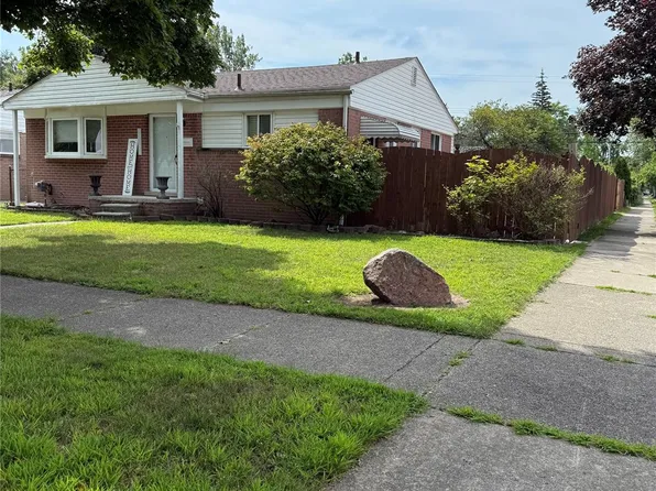 30641 Hiveley St, Westland, MI 48186